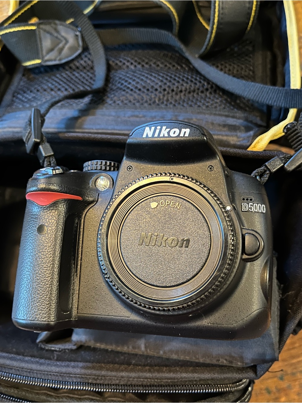Nikon D5000 Camera